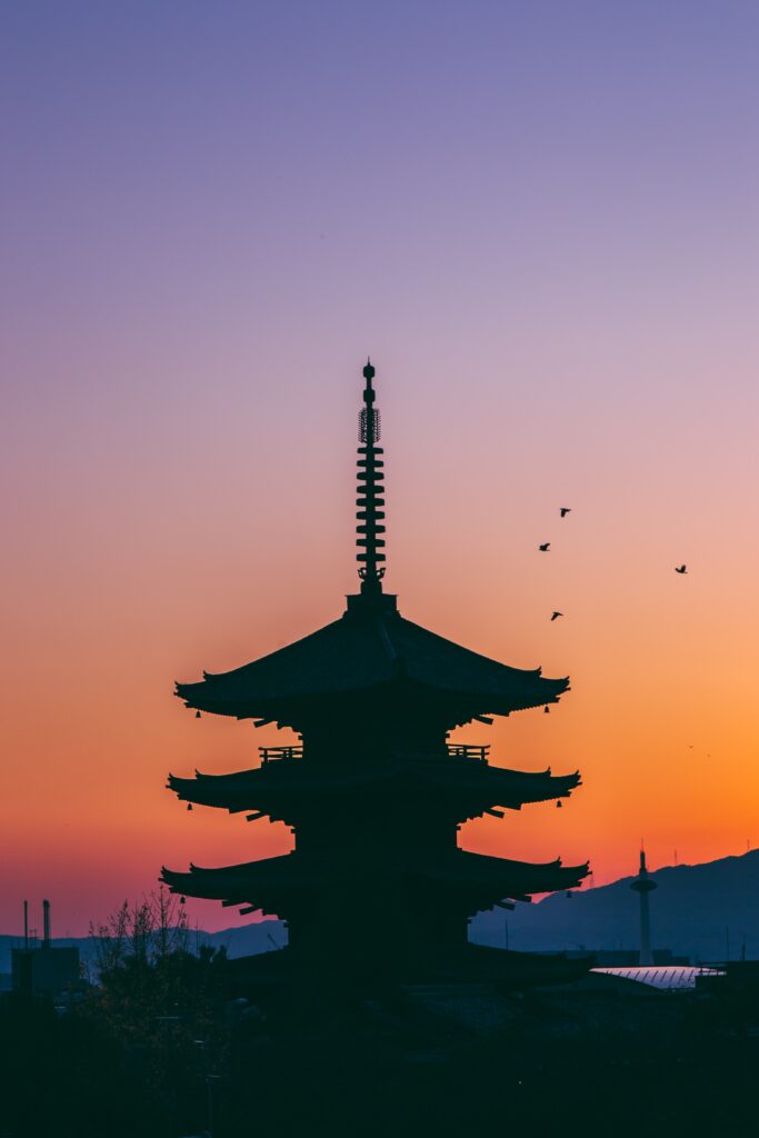 ash-edmonds-uztw2giebSc-unsplash